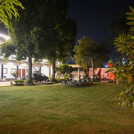 The Kedar Resort Mathura Ngoại thất bức ảnh