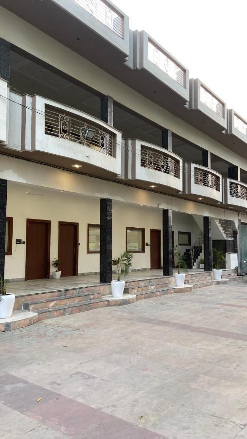 The Kedar Resort Mathura Ngoại thất bức ảnh