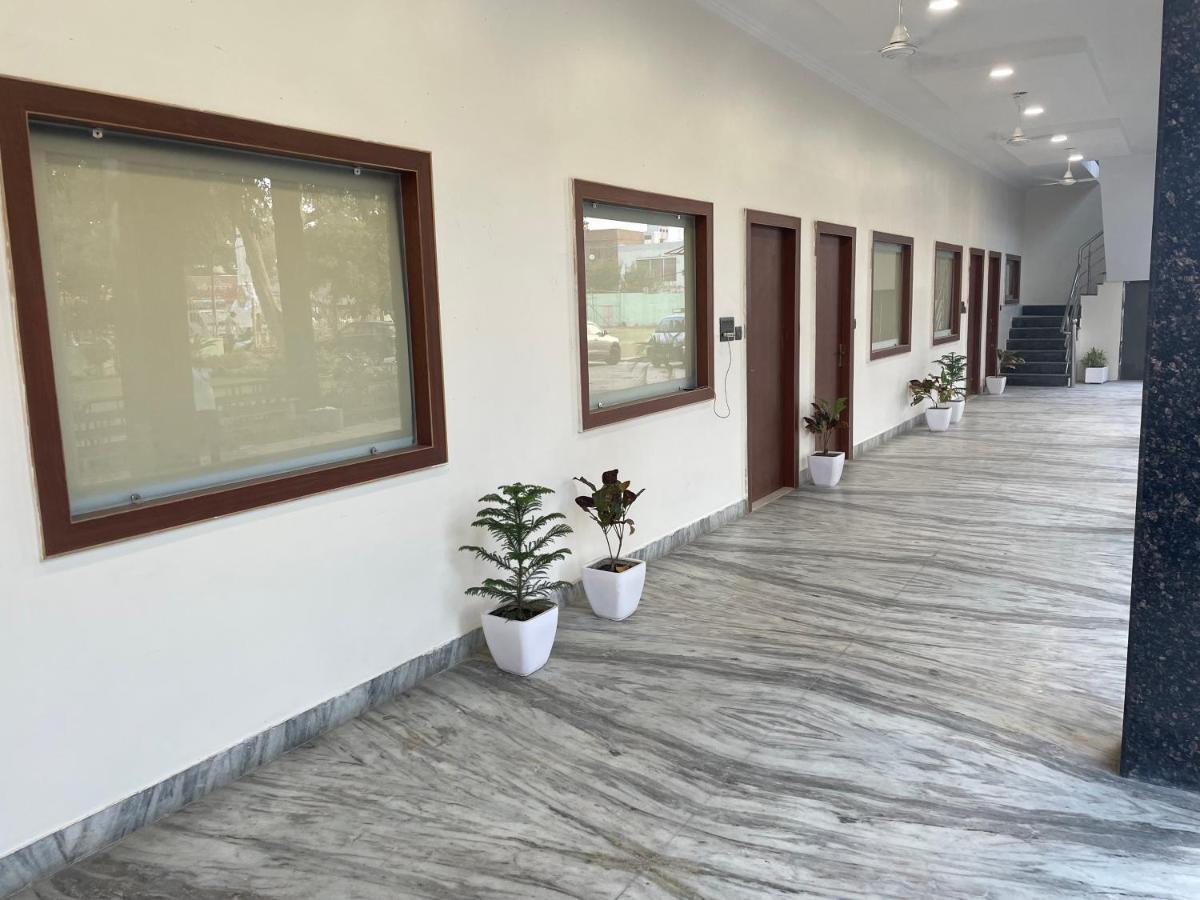 The Kedar Resort Mathura Ngoại thất bức ảnh