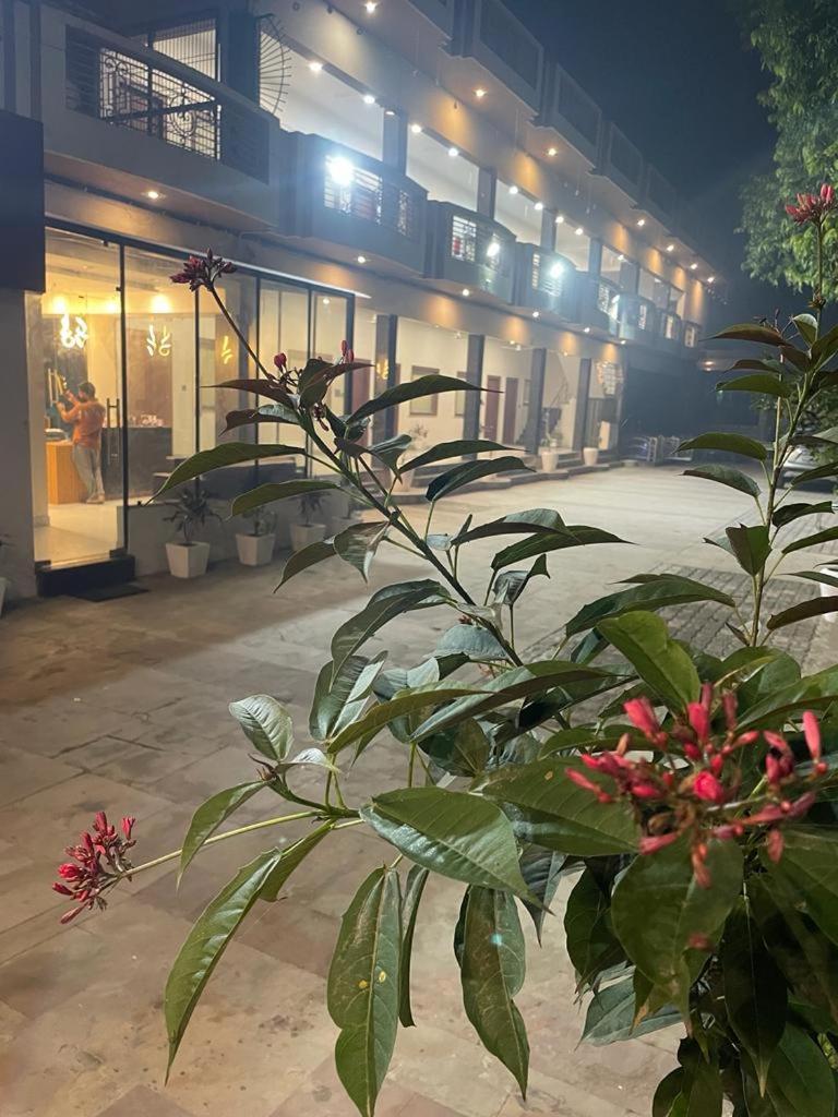 The Kedar Resort Mathura Ngoại thất bức ảnh