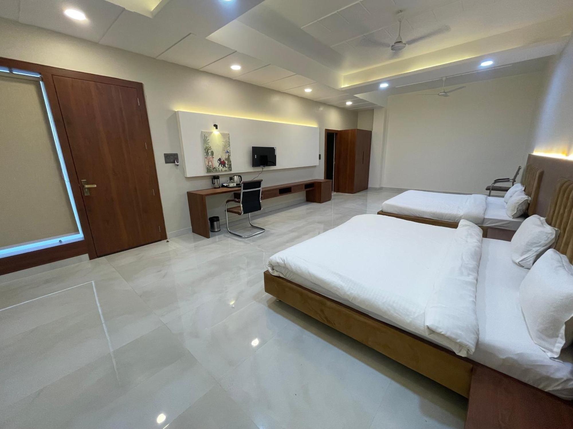 The Kedar Resort Mathura Ngoại thất bức ảnh