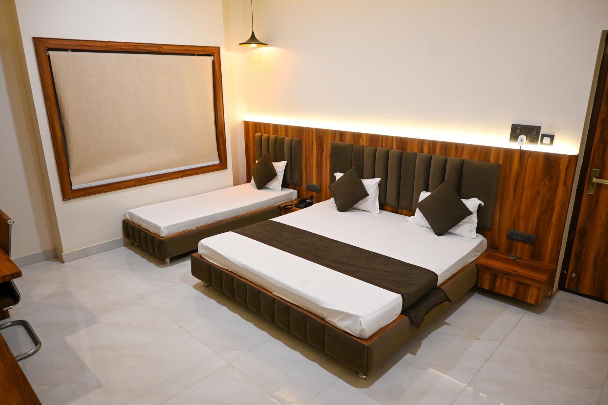 The Kedar Resort Mathura Ngoại thất bức ảnh