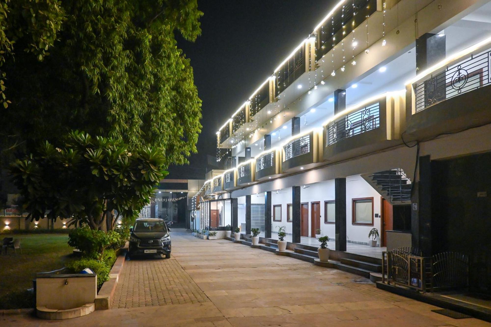 The Kedar Resort Mathura Ngoại thất bức ảnh